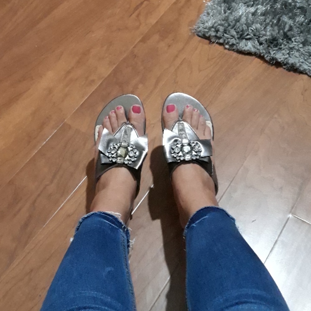 Adrienne Vittadini wedge sandal